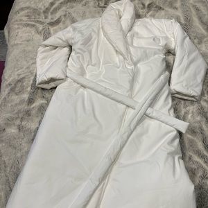 SKIMS Duvet Robe- XS